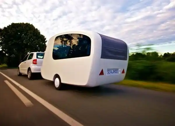 Floating caravan