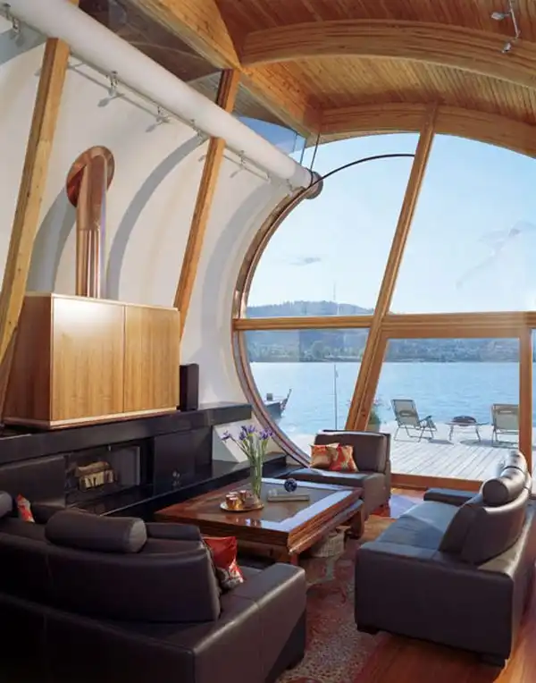 Floating house 3