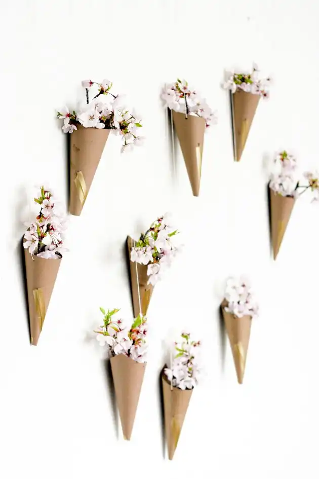 Flower cone wall display