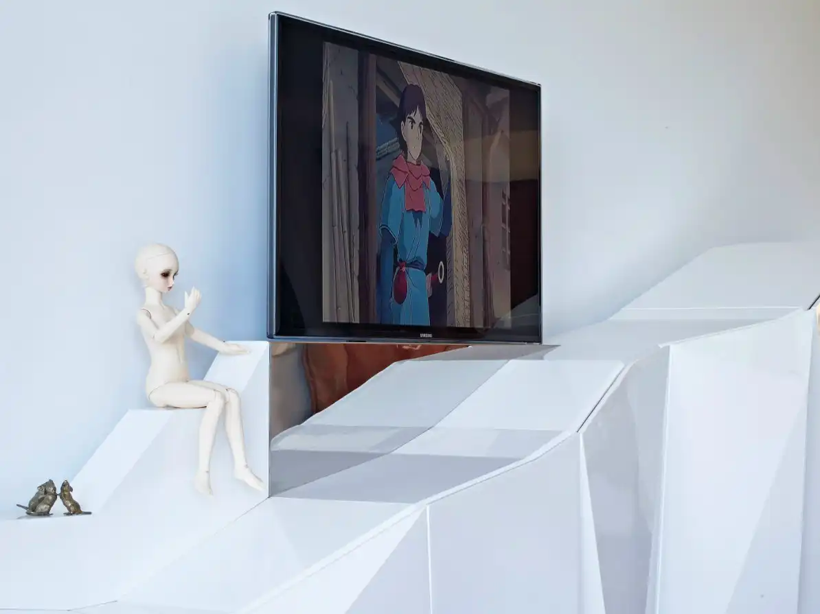 future-rock-media-console1