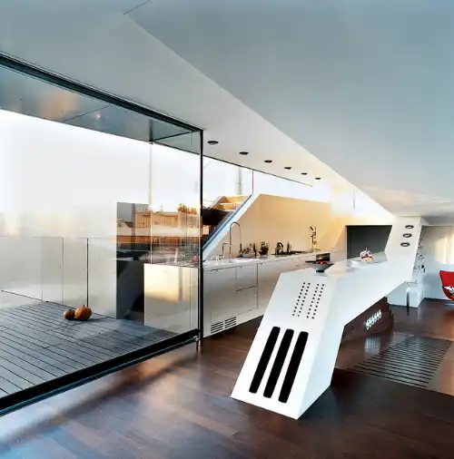futuristic-penthouse-kitchen-island