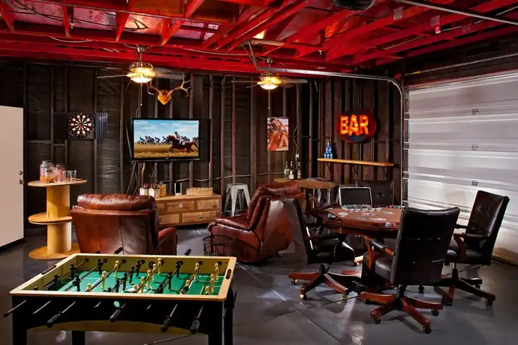 Garage man cave1