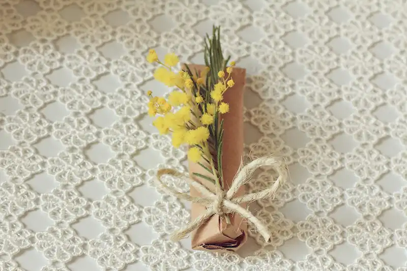 Gifts look chic and stylish