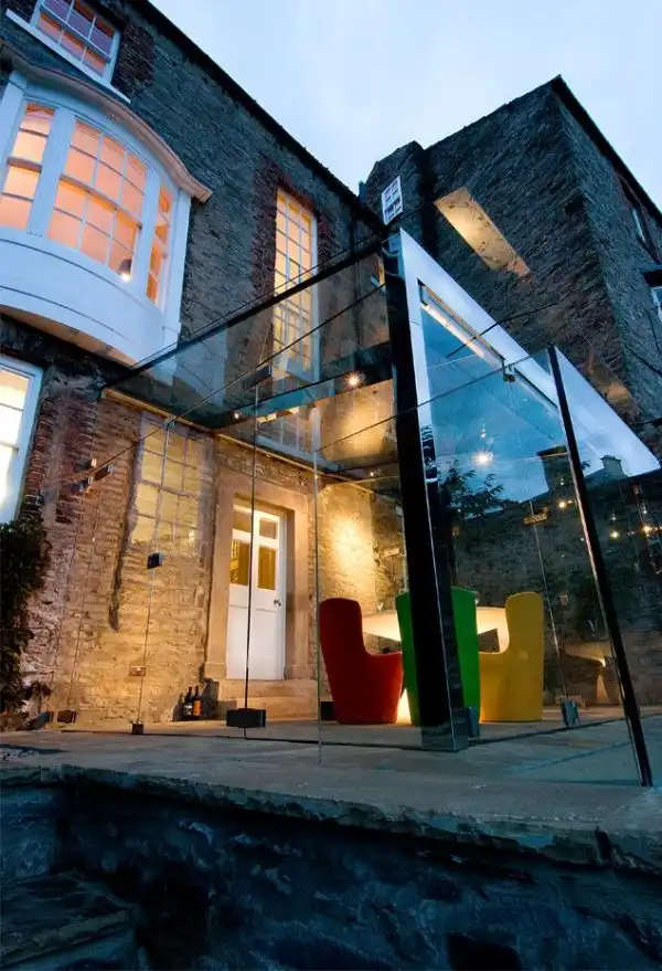 Glass extension building restriction2