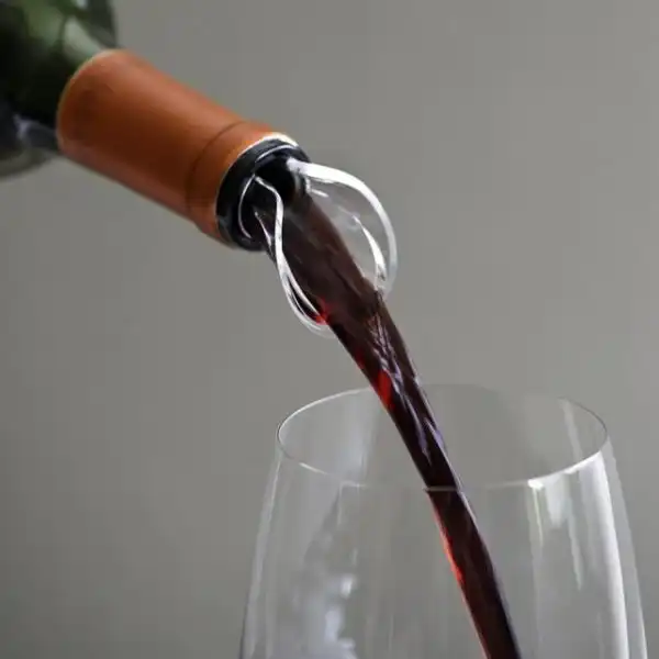 Glass wine server