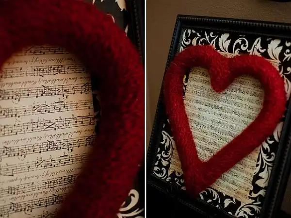 Heart frame85