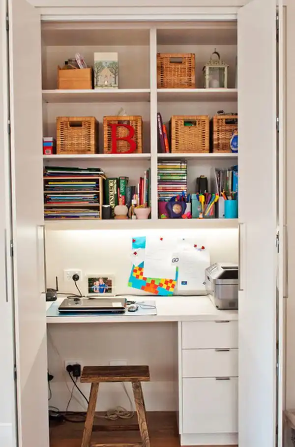 Hide your office against closet doors