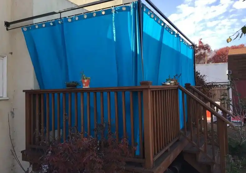 install-curtain-rods-patio-privacy1