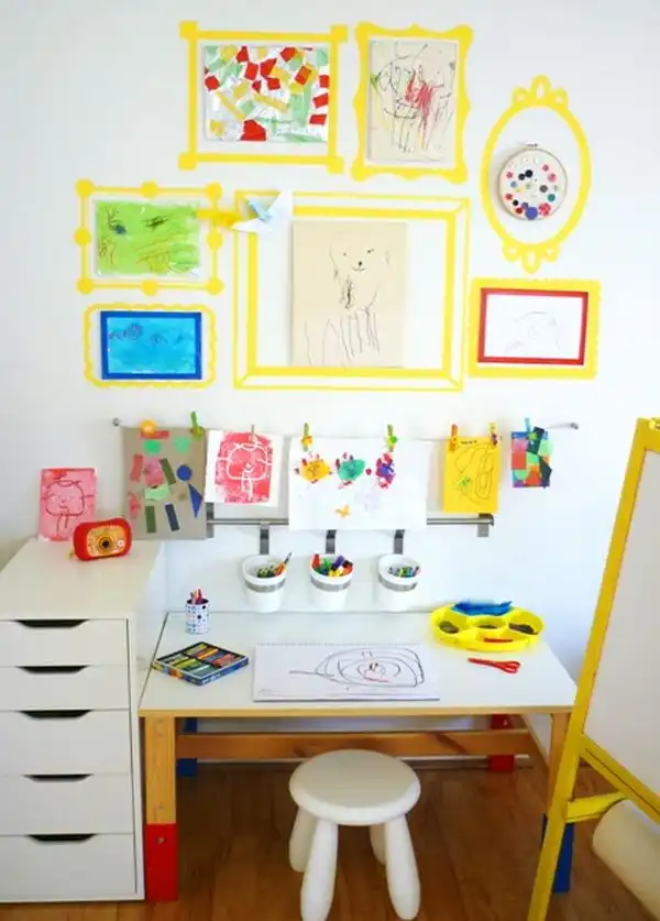 Kids work ar corner