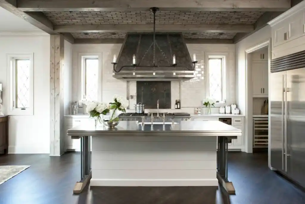 What Color Is Pewter? Colors That Go With Pewter