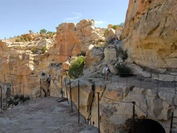 Kobopelli cave picture