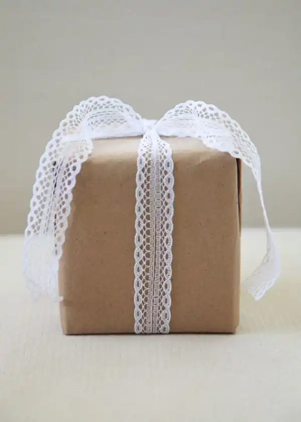Lace gift wrap