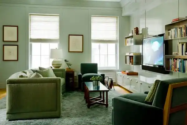 Lacquered paneling living room