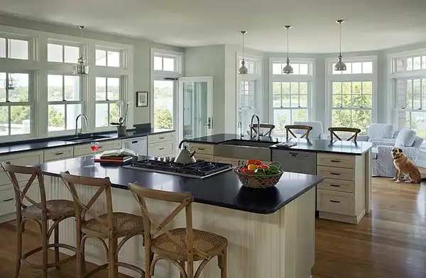 Large kitchen design black top