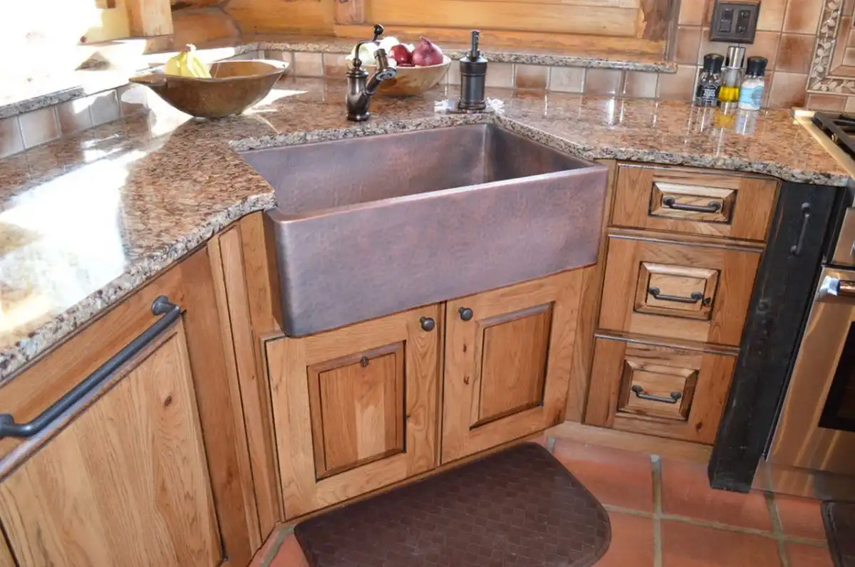 light-colored-copper-sink