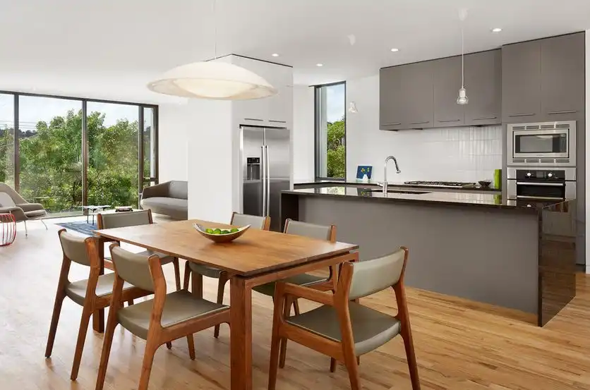 A White and Gray Kitchen