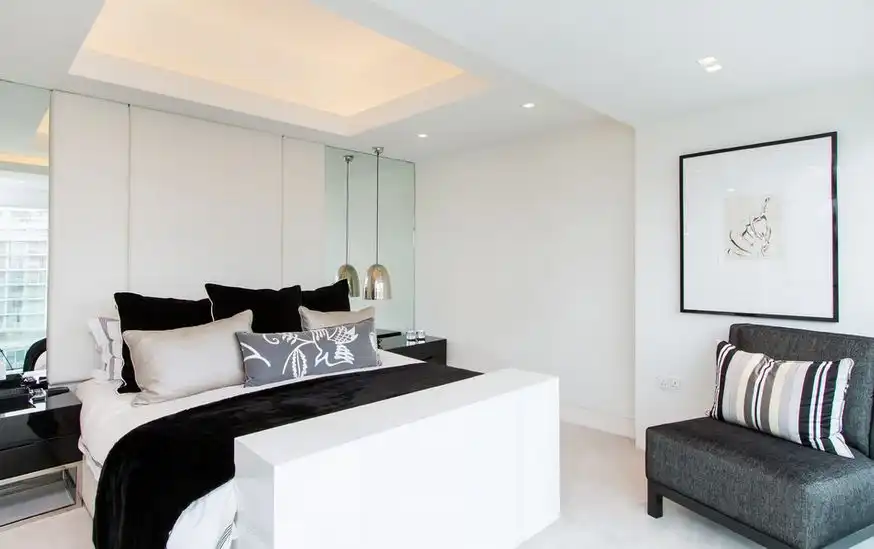 Use Black As An Accent Color