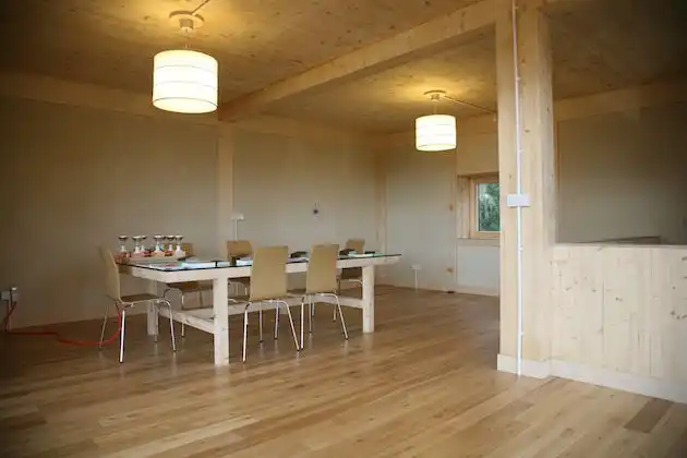Modecell bale house4