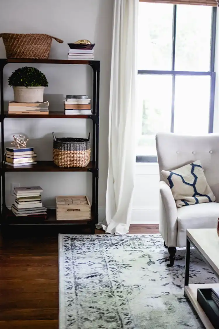 modern farmhouse bookshelf