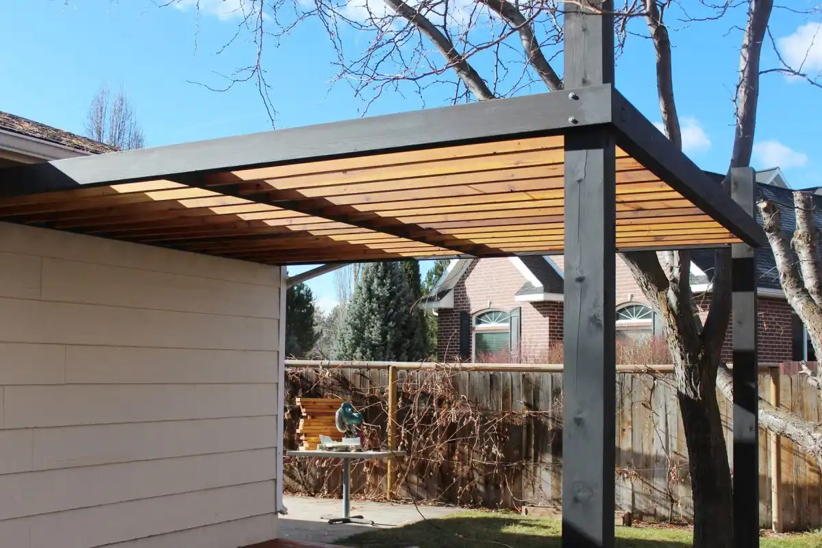 How to Install Modern Pergola Rafters Without Brackets - monotone