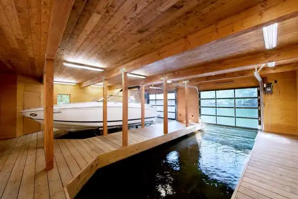 Muskoka boathouse2