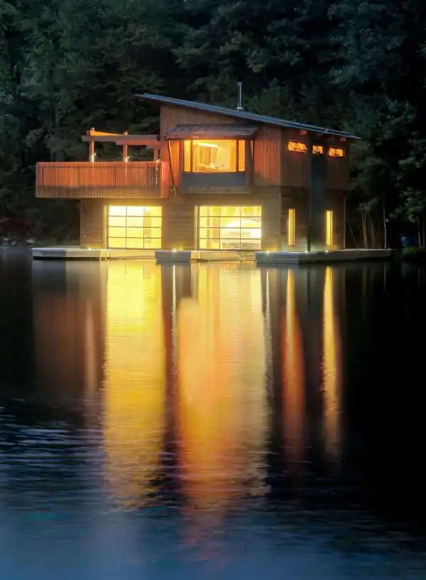 Muskoka boathouse4