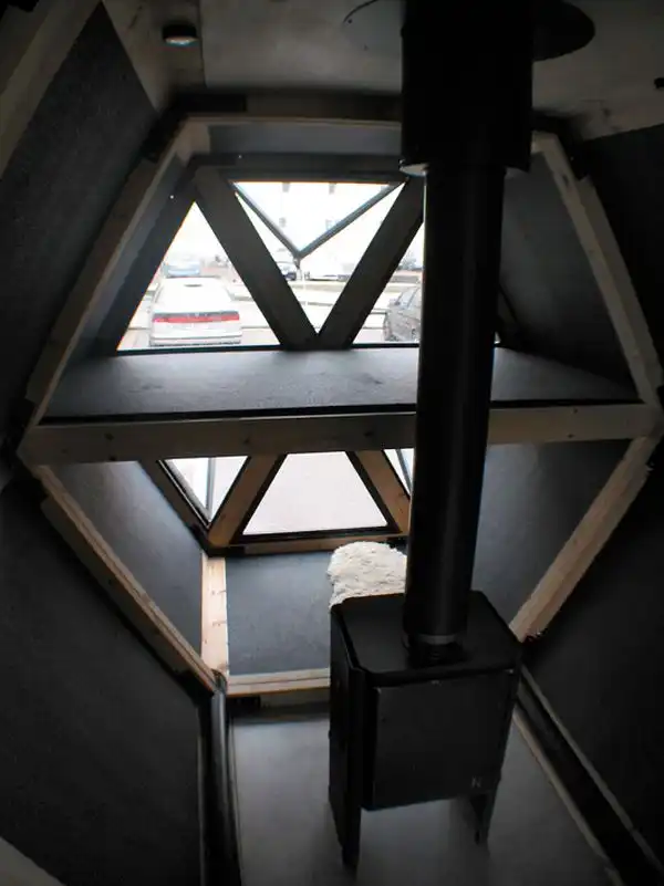N55 walking house5