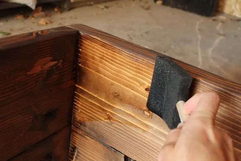 natural bristle or foam brush