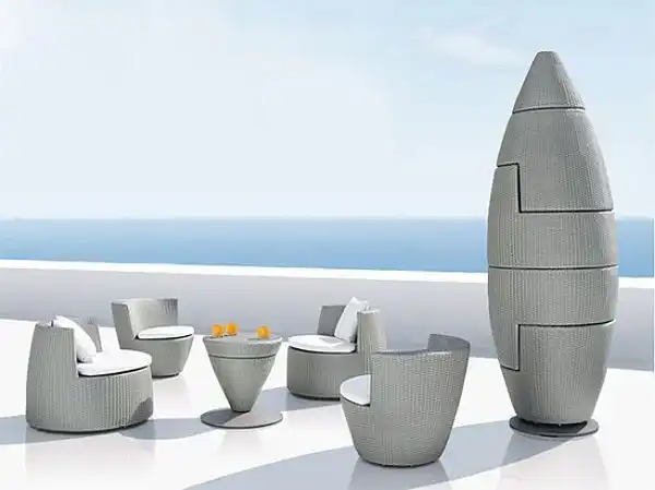 Obelisk chairs