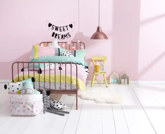 pastel-color-with-copper-accents