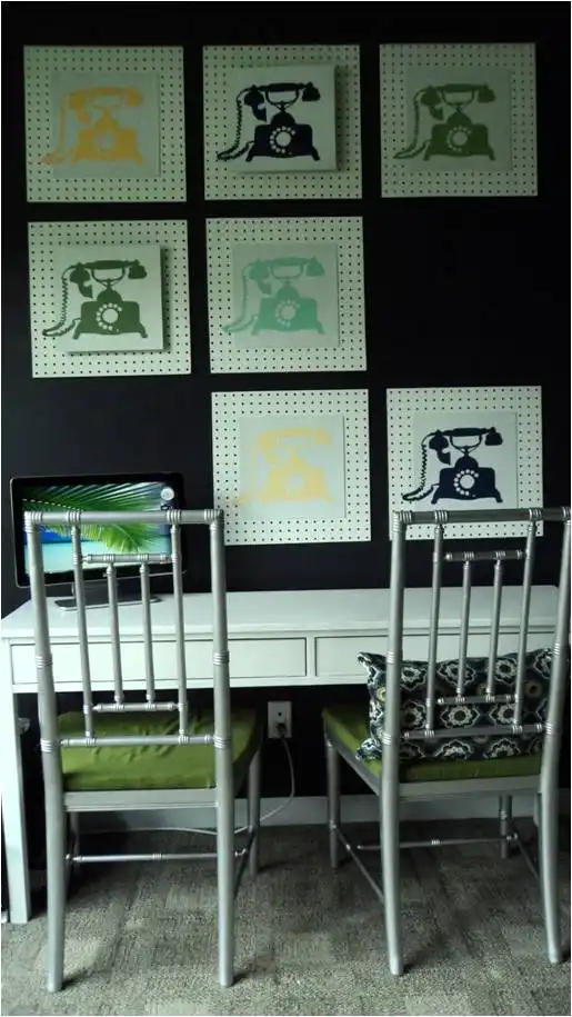 pegboard-photo-display