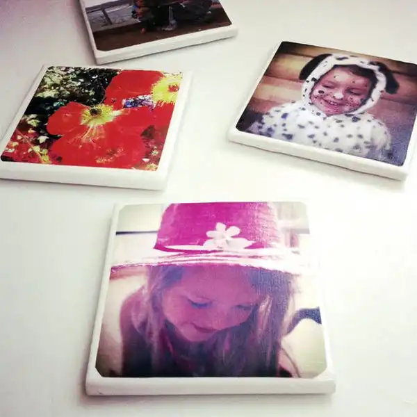 Photo coaster
