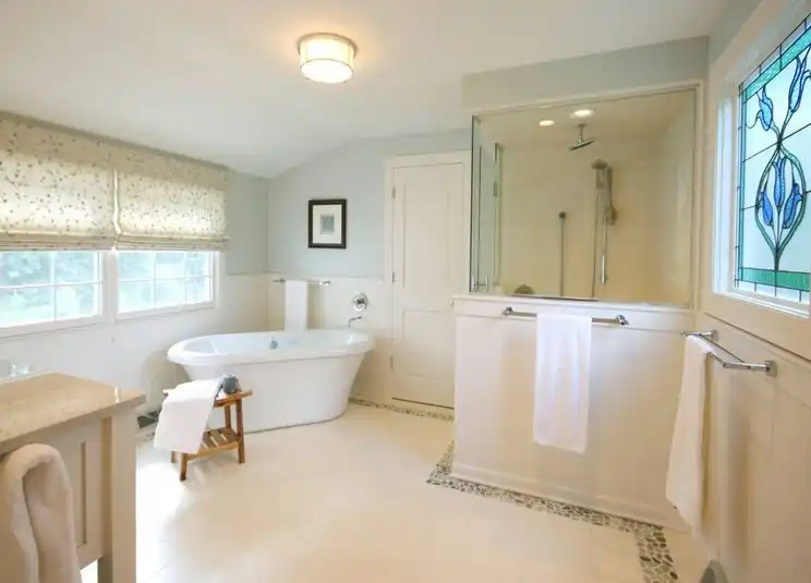 placing-the-tub-in-corner