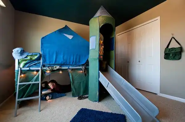 Playhouse tower slide