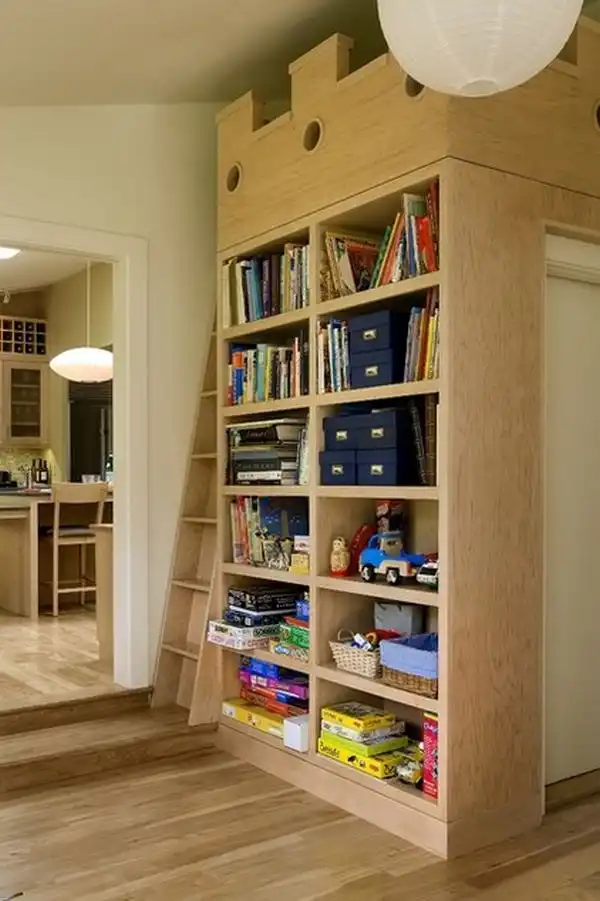 Playroom tower castel