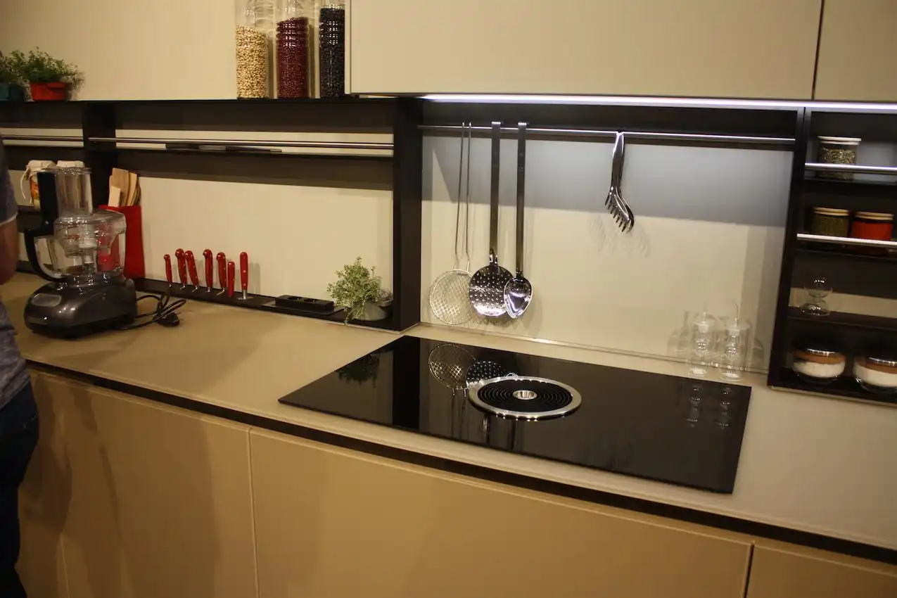 polaris backsplash storage