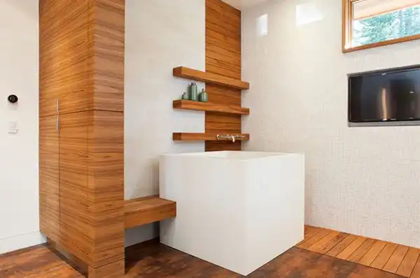 Rectangular small shower tub