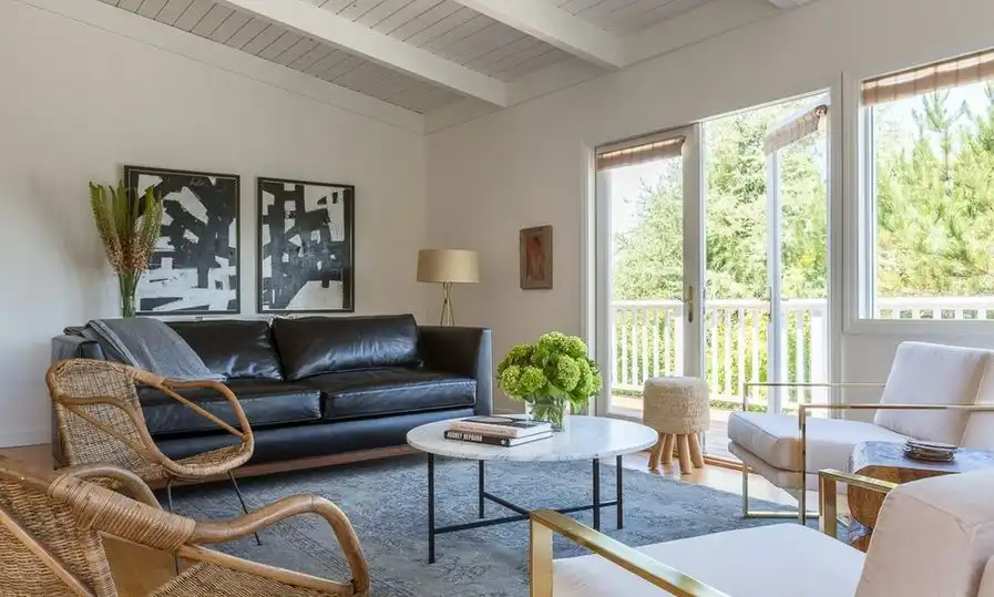 residence-living-room-grey-accents-overdyed-rug