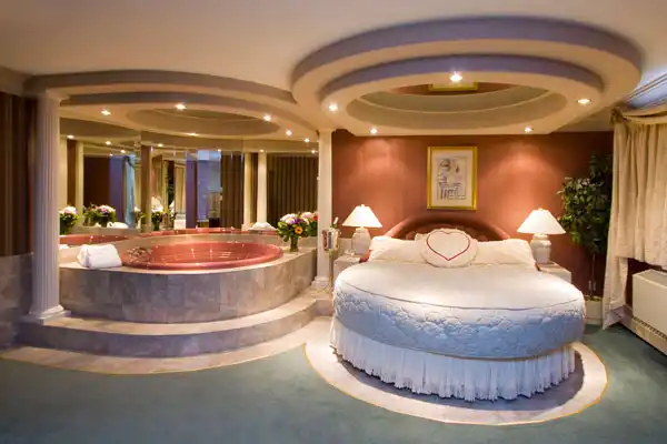 Romance suite hotel