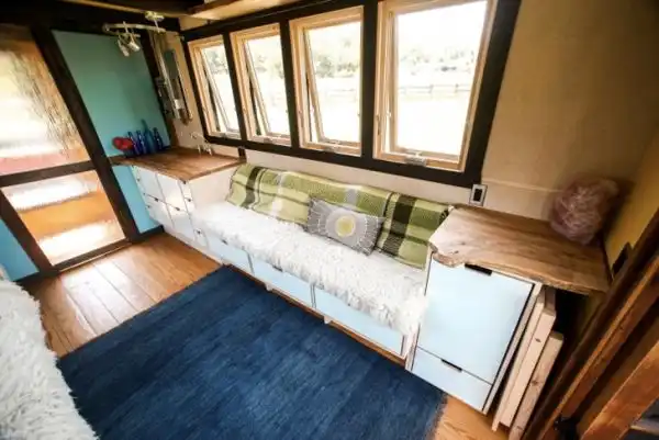 Rustic charm only 200 sqft2