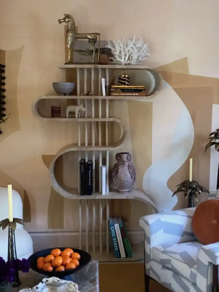 plunking down some random shelf décor