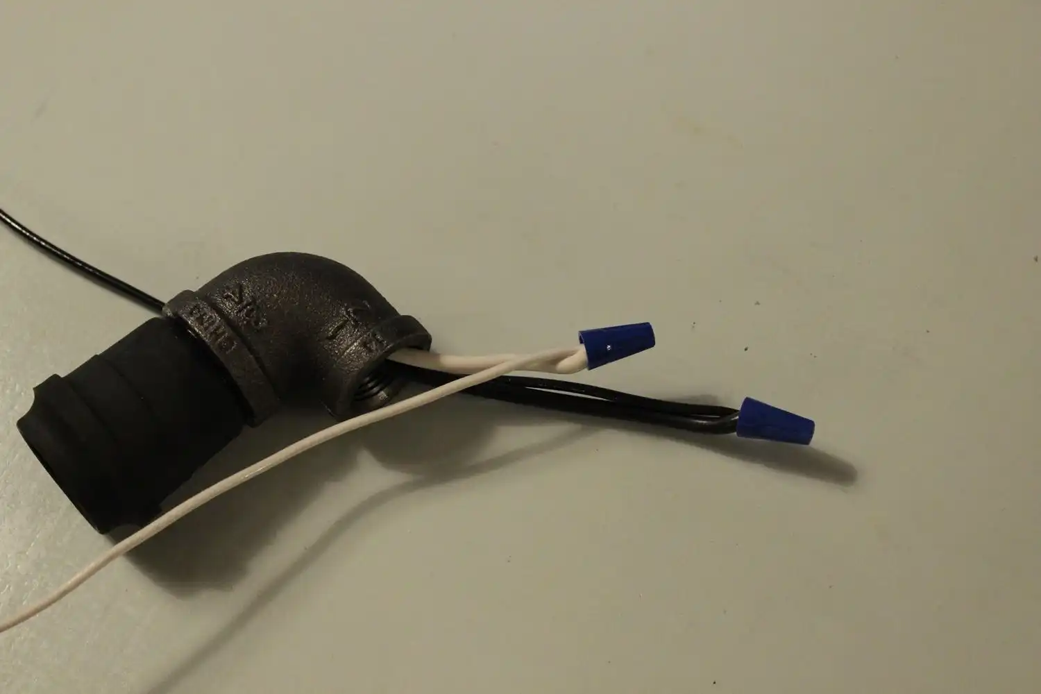 Socket wire install