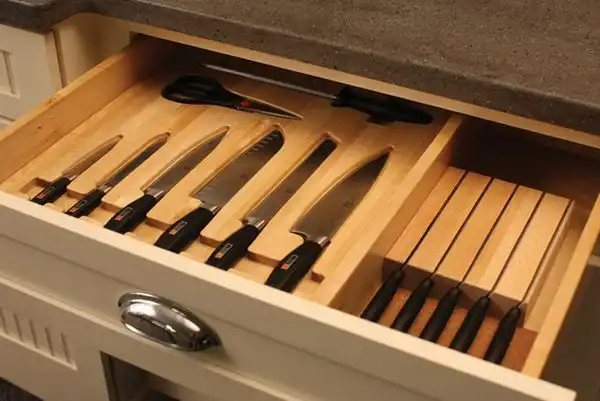 Special knife drawer
