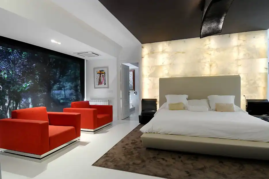 Splash of color for bedroom