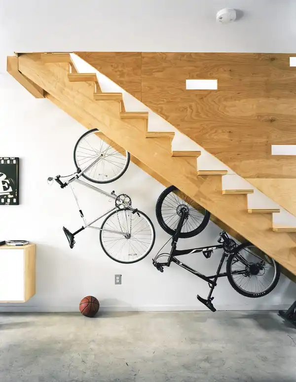Storage ideas under stairs in hallway7