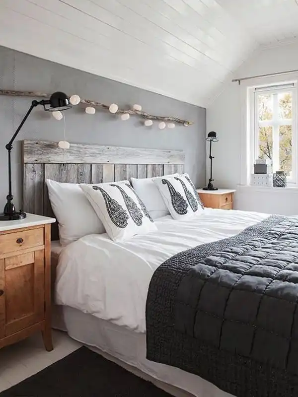 String lights above the bed