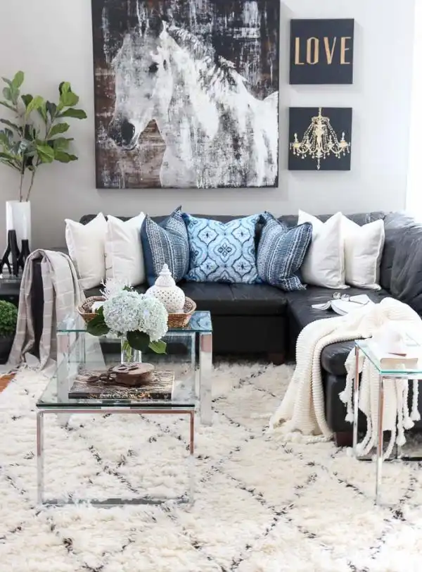 summer family room