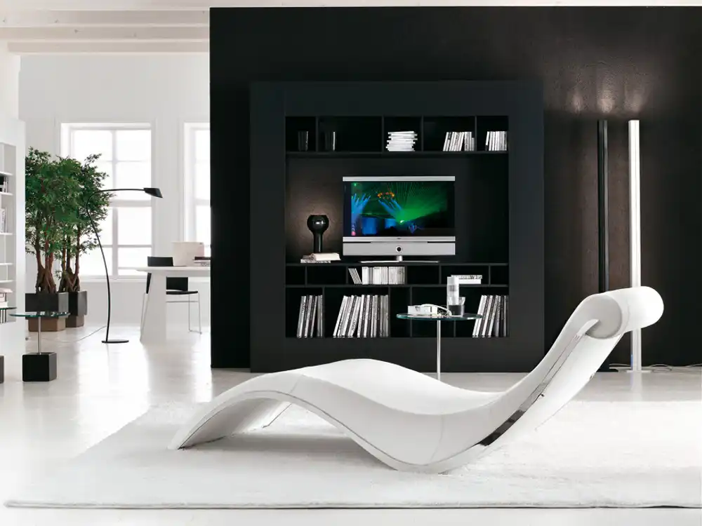 Sylvester white leather chaise