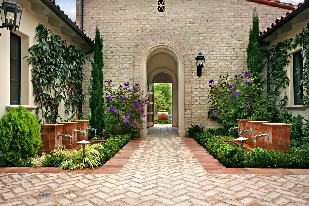 symmetry-on-mediterranean-style