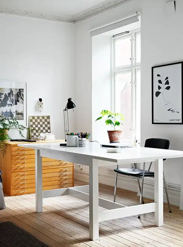 Table desk1